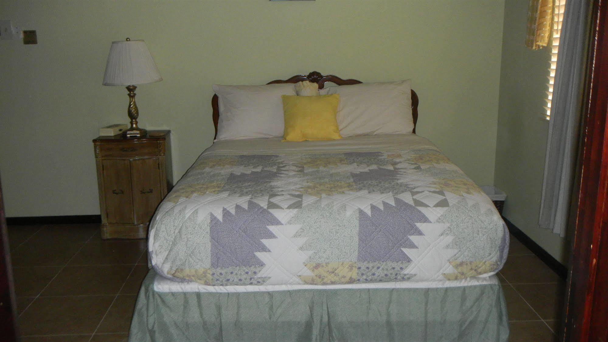 The Residences At Briarwood Falmouth Bagian luar foto
